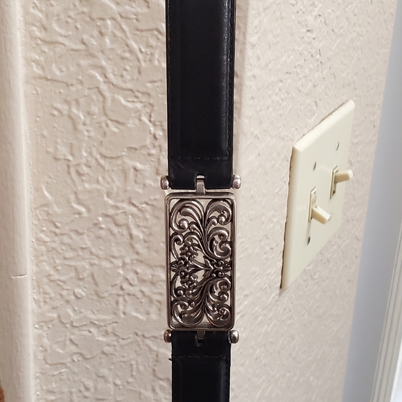 2 belts - Picture 3 of 3